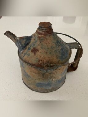 Antique Industrial oil/fuel can commonly used in the early 20th century across
